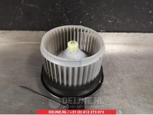 Suzuki Baleno Heating and ventilation fan motor O367397 photo 2