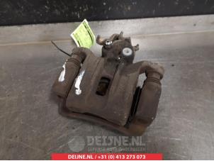 Kia Picanto Remklauw (Tang) links-achter O376318 foto 2