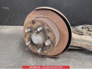 Mitsubishi Space Runner Querlenker rechts hinten O384556 foto 2