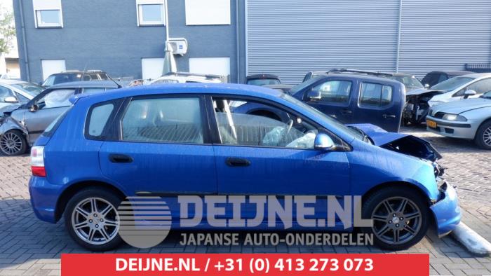 Honda Civic Portierruit 4Deurs rechts-voor O274994
