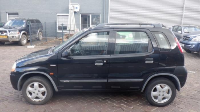 Suzuki Ignis Portier 4Deurs links-achter O285667