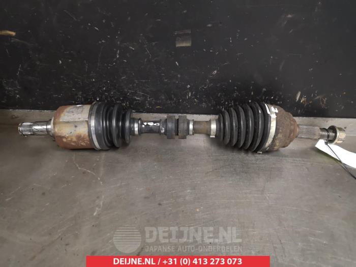 Gebruikte Steekas links-voor Nissan Murano (Z50) 3.5 V6 24V 4x4 Prijs € 60,00 Margeregeling aangeboden door V.Deijne Jap.Auto-onderdelen BV