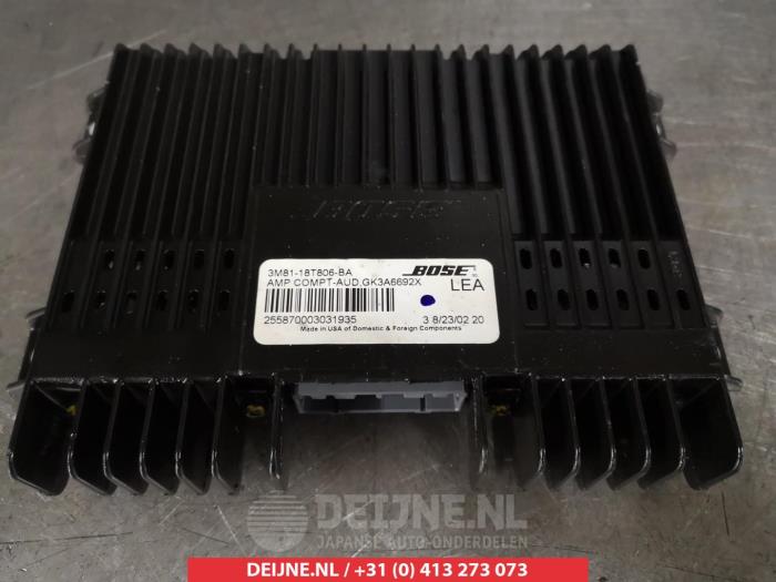 Mazda 6 Radio versterker O313908