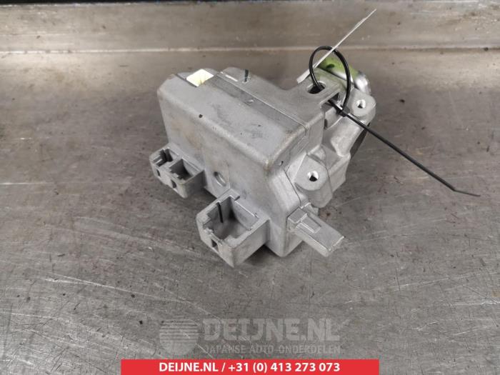 Mitsubishi Space Star Stuurhuis Slot O333259