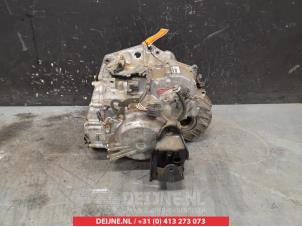 Suzuki Liana Gearbox O372879 photo 3
