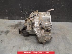 Suzuki Liana Gearbox O372879 photo 2