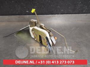Mitsubishi Outlander Door lock mechanism 4-door, front left O279666 photo 2