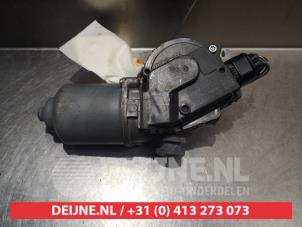 Daihatsu Sirion Front wiper motor O349138 photo 2