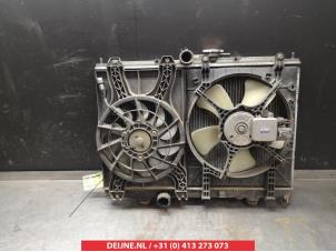 Mitsubishi Pajero Kühler O339848 foto 2