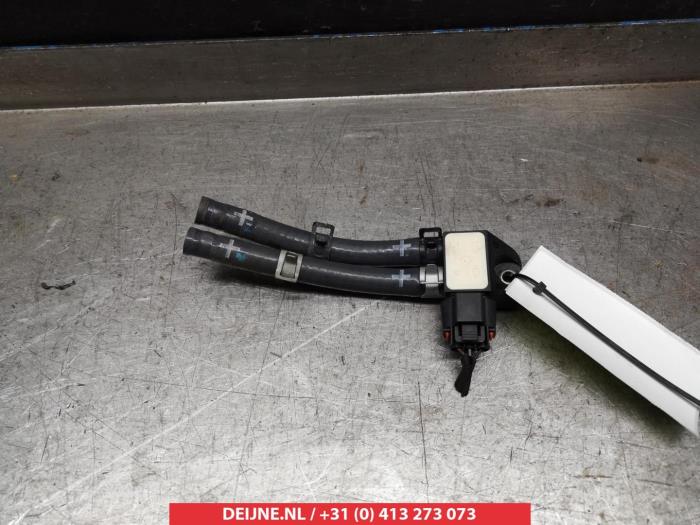 Kia Carens Roetfilter sensor O371073