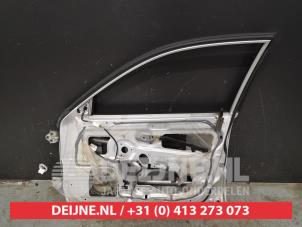 Mitsubishi Carisma Front door 4-door, right O273436 photo 3