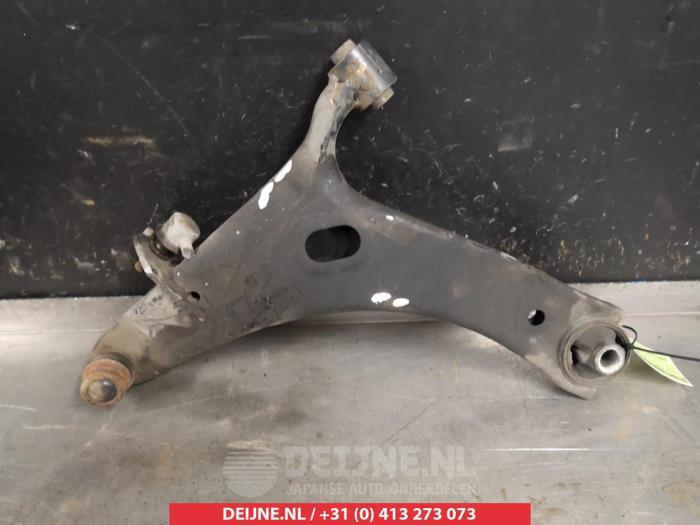 Subaru XV Draagarm onder links-voor O381301