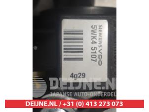 Mitsubishi Colt Ignition lock + key O335560 photo 3