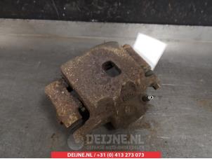 Daihatsu Gran Move Front brake calliper, right O326690 photo 2