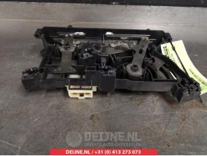 Daihatsu Terios Kachel Bedieningspaneel O306162 foto 2