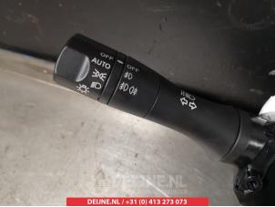 Nissan Juke Steering column stalk O308497 photo 2