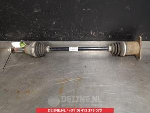 Gebruikte Steekas links-achter Suzuki Vitara (LY/MY) 1.4 S Turbo 16V AllGrip Prijs € 60,00 Margeregeling aangeboden door V.Deijne Jap.Auto-onderdelen BV