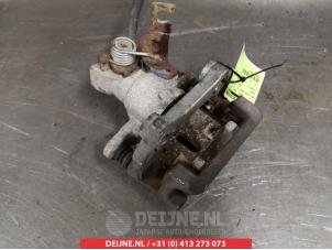 Suzuki Vitara Remklauw (Tang) links-achter O376547 foto 2
