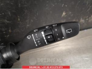 Hyundai I20 Steering column stalk O308409 photo 3