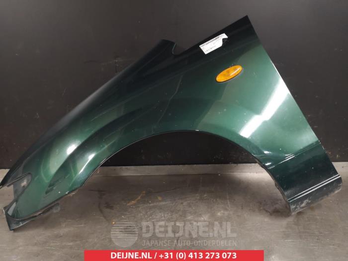Mazda Premacy Kotflügel links vorne O269397