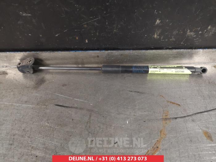 Toyota Yaris Gasdemper rechts-achter O295524