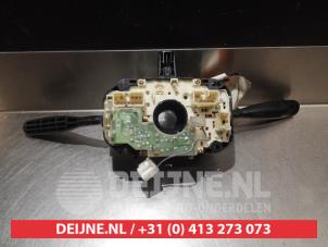 Daihatsu Young RV Combischakelaar Stuurkolom O309135 foto 4