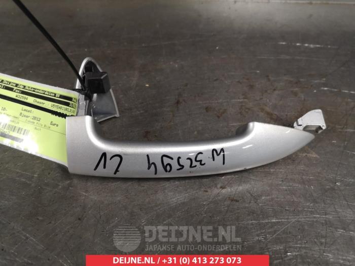 Kia Venga Portiergreep 4Deurs links-voor O277301