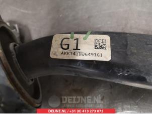 Honda Civic Front lower wishbone, right O382606 photo 2