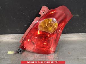 Suzuki Swift Achterlicht rechts O300099 foto 2