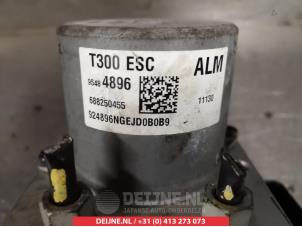 Chevrolet Aveo ABS Pumpe O337130 foto 2