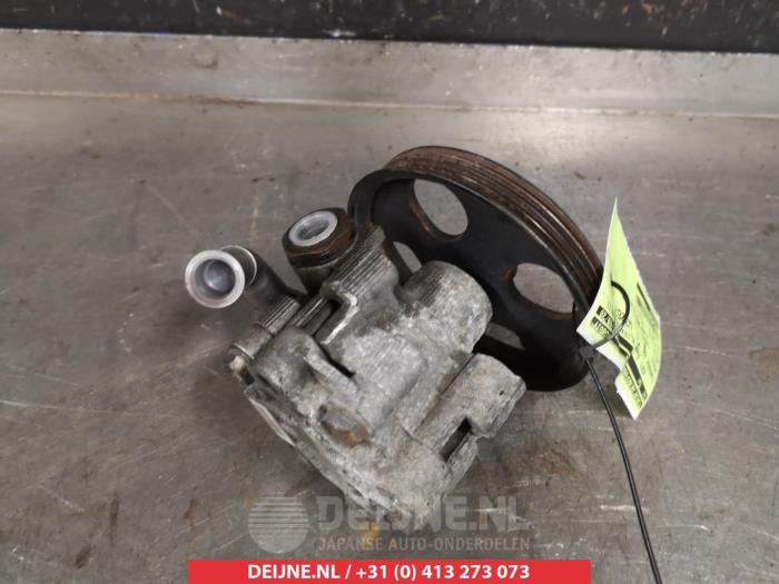 Gebruikte Servopomp Chevrolet Aveo 1.6 16V VVT Prijs € 50,00 Margeregeling aangeboden door V.Deijne Jap.Auto-onderdelen BV