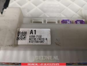 Toyota C-HR Fuse box O350362 photo 2