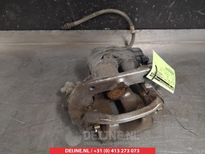 Toyota C-HR Remklauw (Tang) links-achter O376666