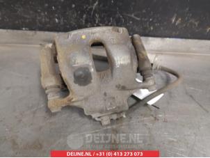 Toyota C-HR Front brake calliper, right O327035 photo 2