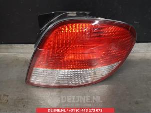 Gebruikte Achterlicht rechts Hyundai Coupe 1.6 16V Prijs € 20,00 Margeregeling aangeboden door V.Deijne Jap.Auto-onderdelen BV