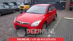 Hyundai I30 Mistlamp links-voor O267902 foto 2