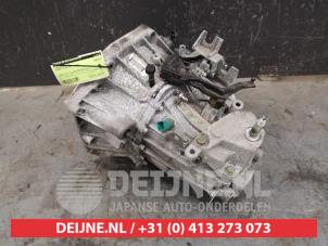 Nissan Pulsar Versnellingsbak O372005 foto 3