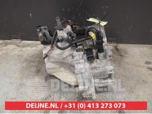 Kia Cerato Versnellingsbak O372249 foto 2