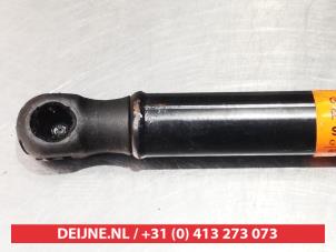 Hyundai Santafe Bonnet gas strut, left O266030 photo 2