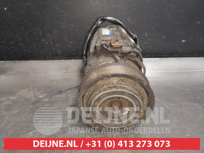 Gebruikte Aircopomp Mitsubishi Pajero Canvas Top (V6/7) 3.5 V6 GDI 24V Prijs € 100,00 Margeregeling aangeboden door V.Deijne Jap.Auto-onderdelen BV