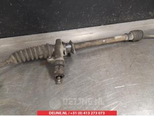 Suzuki Wagon R+ Steering box O330220 photo 2