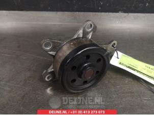 Toyota Yaris Wasserpumpe O348087 foto 2