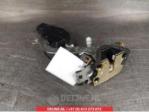 Suzuki Ignis Front door lock mechanism 4-door, right O281139 photo 2