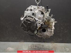 Suzuki Swift Getriebe O373039 foto 3
