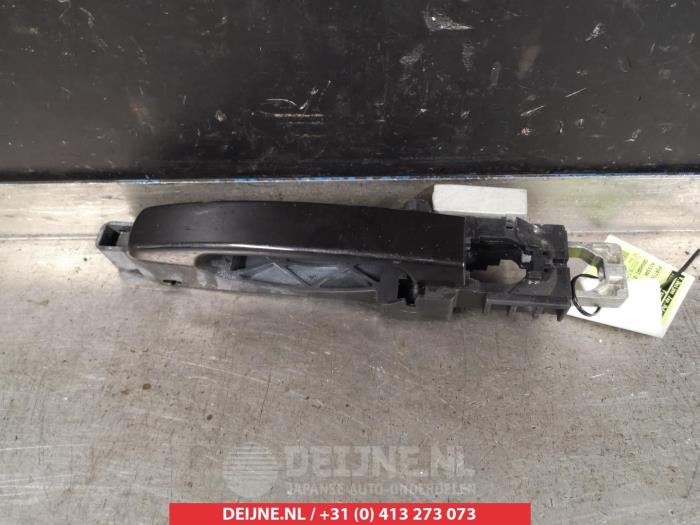Nissan Qashqai Portiergreep 4Deurs links-voor O277267