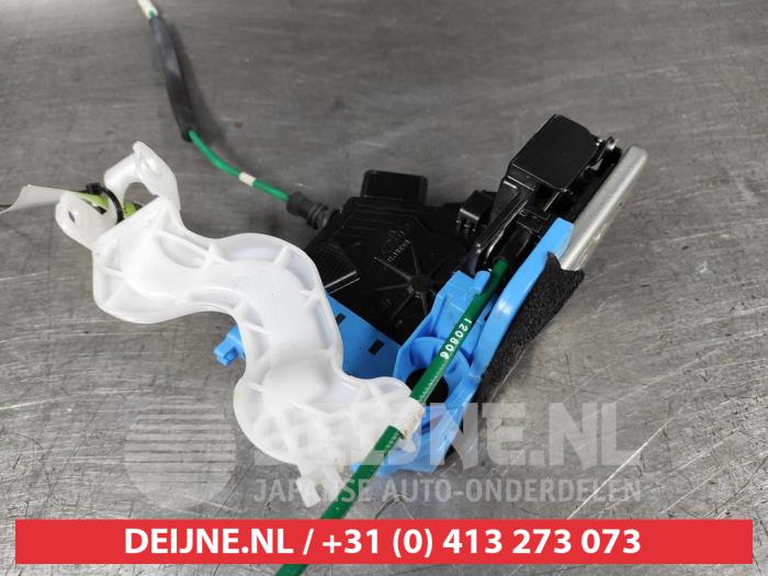 Hyundai I30 Deurslot Mechaniek 4Deurs rechts-achter O281360