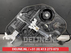 Hyundai I30 Ruitmechaniek 4Deurs rechts-achter O291085 foto 2