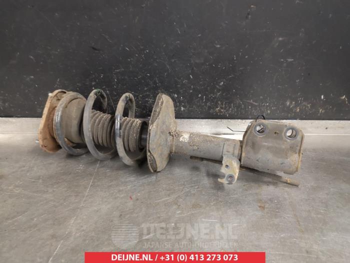 Toyota Corolla Verso Schokdemperpoot links-voor O321026