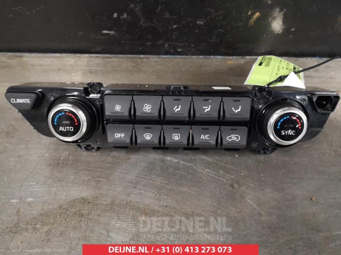 Kia Sportage Kachel Bedieningspaneel O305923