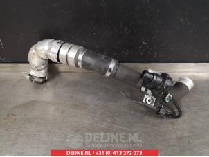 Kia Sportage Intercooler Schlauch O339405 foto 2